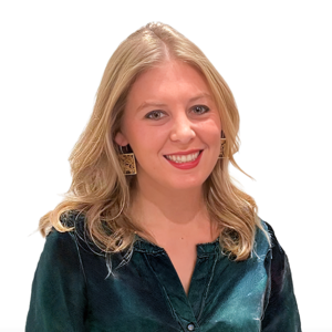 Holly Tobin Square Headshot